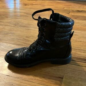 Justice black boots size 5